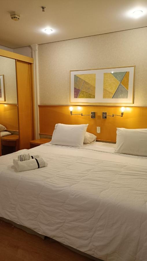 Vila Olimpia 4 Estrelas - Flat Hotel São Paulo Buitenkant foto